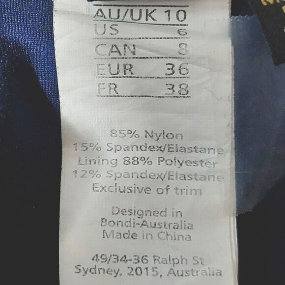 NipTuck Patterned One Piece Swimsuit Navy Blue Ruched Criss Cross Back Size 6 - Picture 14 of 15